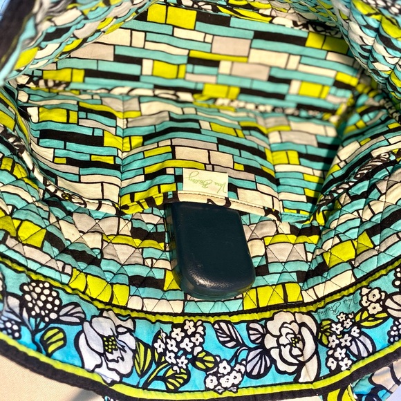 TOTE + Wallet Vera Bradley Floral 12” x 16” x 4.5” - Picture 10 of 14